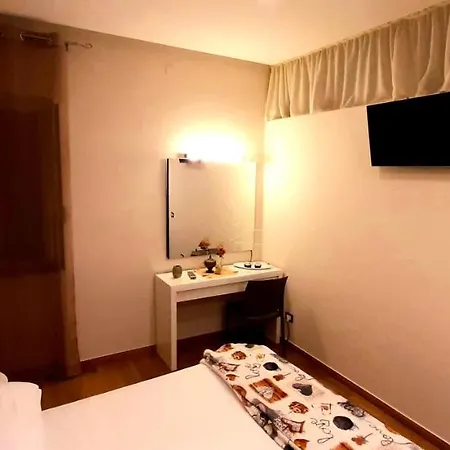 Castello Deluxe Apartment