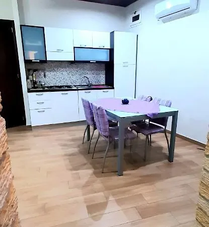 Castello Deluxe Apartment